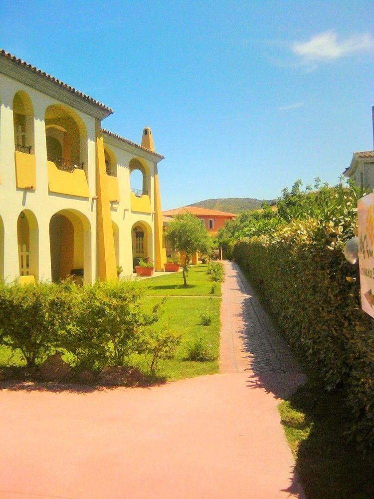 Case Vacanze San Silvestro Budoni Esterno foto